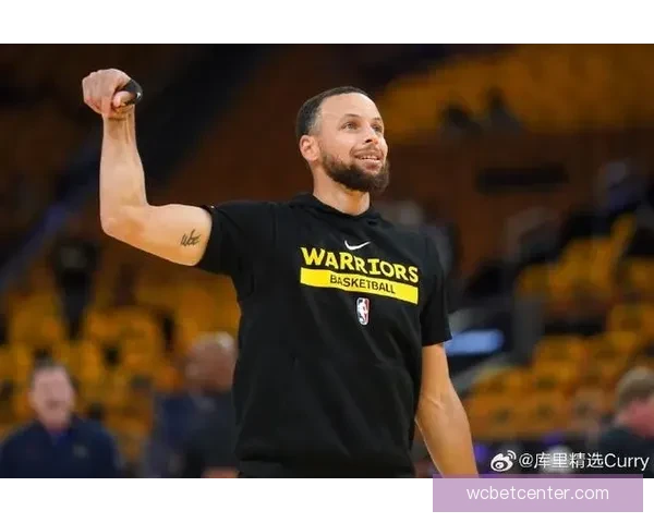 曝勇士内部激辩是否让库里提前复出 科尔暗示萌神或面临赛季报销风险